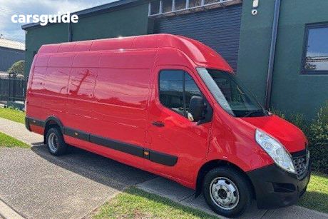 Red 2017 Renault Master Commercial R