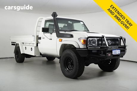 White 2015 Toyota Landcruiser Cab Chassis Workmate (4X4)