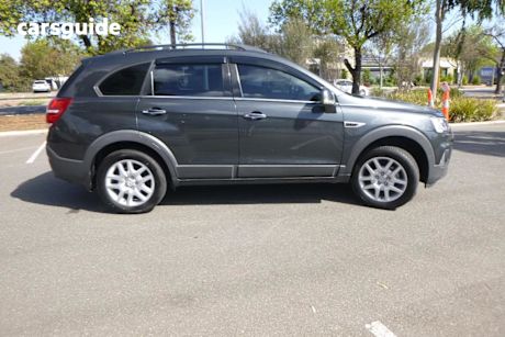 Grey 2018 Holden Captiva SUV ACTIVE F