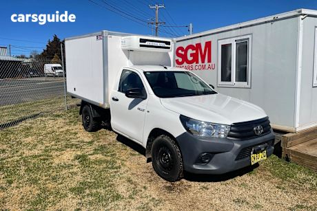 White 2017 Toyota Hilux Cab Chassis Workmate