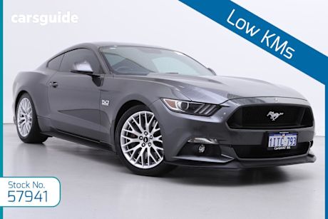 Grey 2017 Ford Mustang Coupe Fastback Gt 5.0 V8
