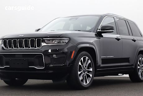 Black 2023 Jeep Grand Cherokee SUV OVERLAND 4X4