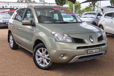 Green 2009 Renault Koleos Wagon Dynamique (4X4)