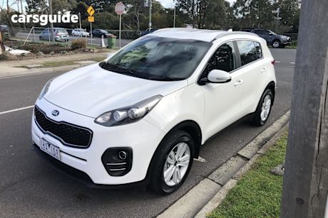 White 2016 Kia Sportage Hatch