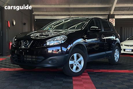 Black 2011 Nissan Dualis Hatch ST F