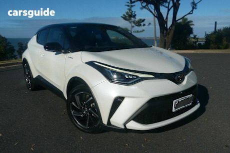 White 2020 Toyota C-HR Hatchback Koba (2Wd)