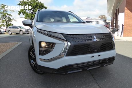 White 2024 Mitsubishi Eclipse Cross SUV LS F