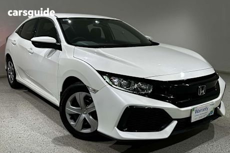 White 2017 Honda Civic Hatch VTI F