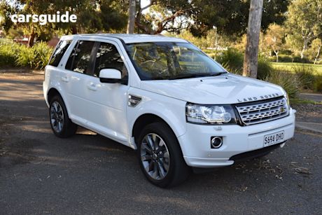 White 2014 Land Rover Freelander 2 SUV SD4 HSE 4X4