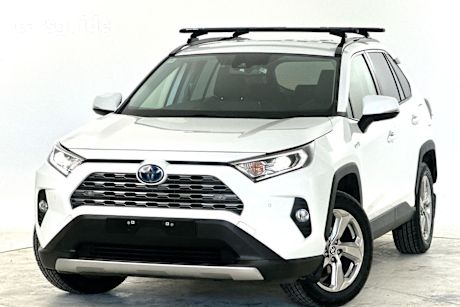 White 2021 Toyota RAV4 SUV GXL F