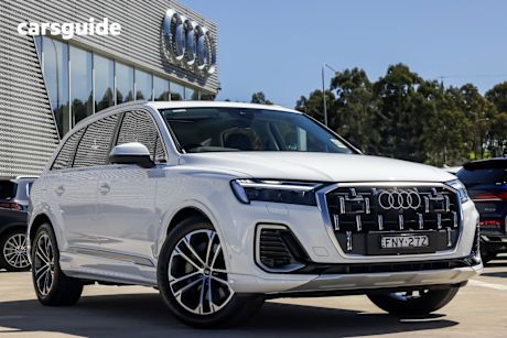 White 2025 Audi Q7 SUV 45 TDI 4WD