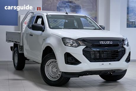 White 2025 Isuzu D-MAX Space Cab Chassis Sx (4X4)