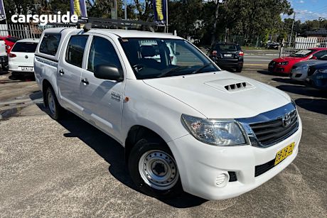 White 2014 Toyota Hilux Ute Tray SR
