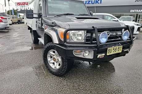 Silver 2012 Toyota Landcruiser Ute Tray GXL 4X4