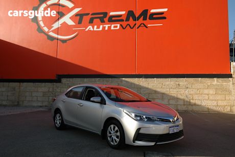 Silver 2017 Toyota Corolla Sedan Ascent
