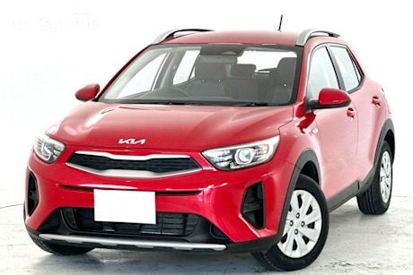 Red 2023 Kia Stonic Wagon S