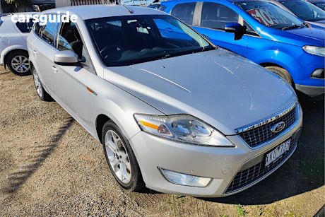 Silver 2009 Ford Mondeo SUV ZETEC F