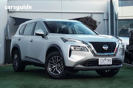 Silver 2025 Nissan X-Trail SUV ST 4X4