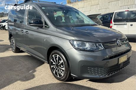 Grey 2022 Volkswagen Caddy Commercial TDI320 F