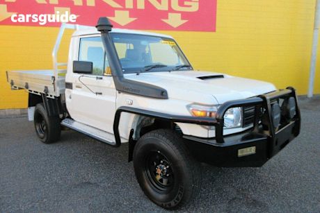White 2014 Toyota Landcruiser Cab Chassis Workmate (4X4)