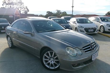 Silver 2007 Mercedes-Benz CLK200 Coupe Kompressor Elegance