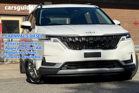 White 2022 Kia Carnival SUV S F