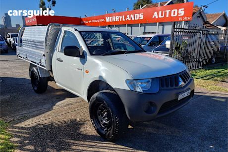 White 2009 Mitsubishi Triton Cab Chassis Gl