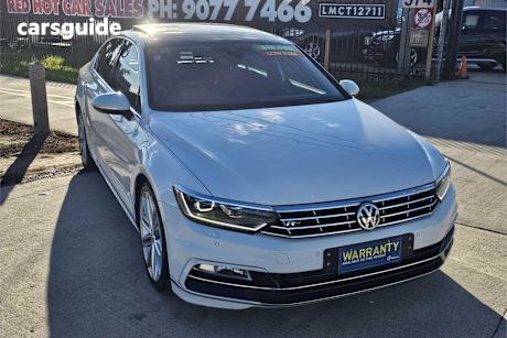 White 2016 Volkswagen Passat Sedan 132 Tsi Comfortline