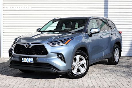 Blue 2021 Toyota Kluger SUV GX F