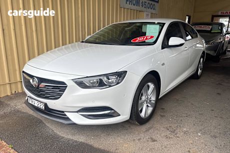 White 2019 Holden Commodore Liftback Lt