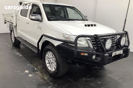 White 2013 Toyota Hilux Dual Cab Pick-up Sr5 (4X4)