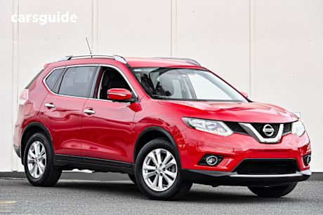 Red 2014 Nissan X-Trail SUV ST-L F