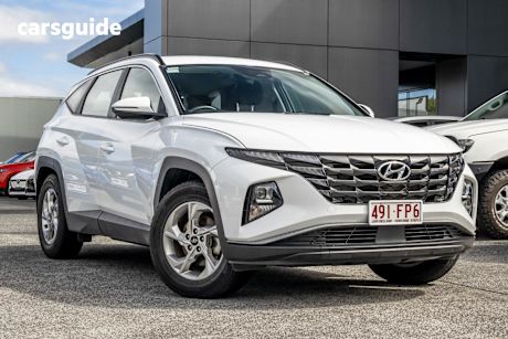 White 2022 Hyundai Tucson Wagon (Fwd)