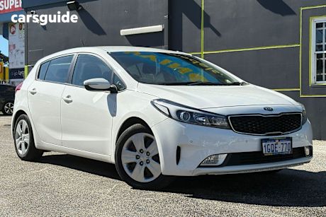 White 2018 Kia Cerato Hatch S F
