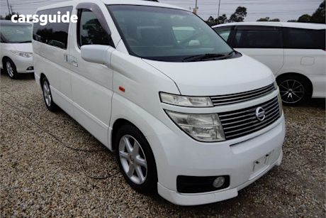 White 2003 Nissan Elgrand SUV HIGHWAYSTAR