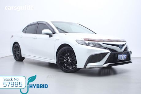White 2021 Toyota Camry Sedan Sx Hybrid