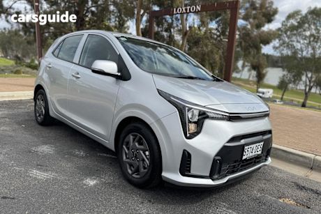 Silver 2024 Kia Picanto Hatch SPORT F
