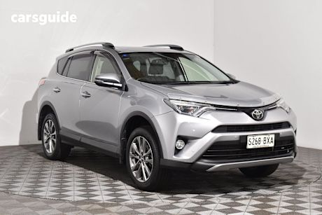Silver 2018 Toyota RAV4 SUV CRUISER 4X4