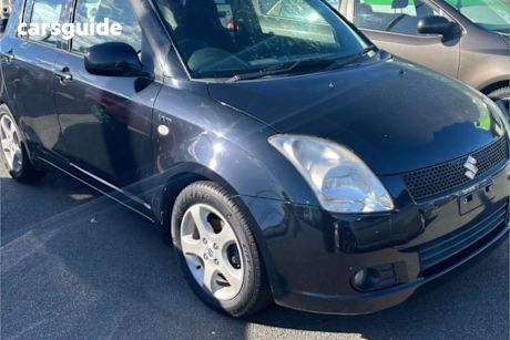 Black 2006 Suzuki Swift Hatchback