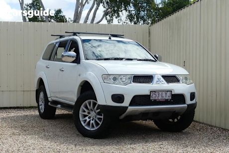 White 2010 Mitsubishi Challenger SUV LS 4X4