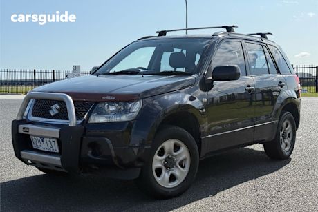 Black 2009 Suzuki Grand Vitara SUV 4X4