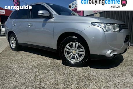 Silver 2012 Mitsubishi Outlander Wagon Ls (4X2)