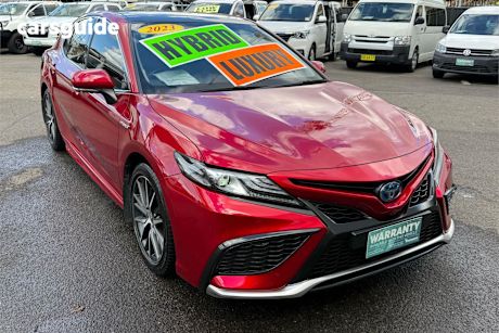 Red 2023 Toyota Camry Sedan Sl Hybrid