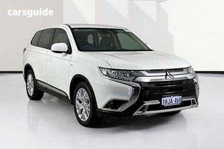 White 2021 Mitsubishi Outlander Wagon Es 7 Seat (2Wd)