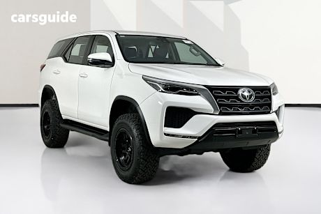 White 2022 Toyota Fortuner Wagon Gx