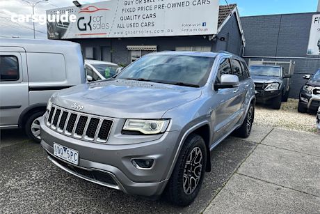 Silver 2014 Jeep Grand Cherokee SUV OVERLAND 4X4