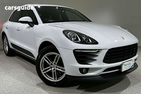 White 2017 Porsche Macan SUV 4WD