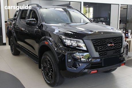 Black 2025 Nissan Navara Ute Tray PRO-4X 4X4