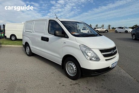White 2015 Hyundai Iload Van