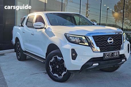 White 2023 Nissan Navara Ute Tray ST-X 4X4